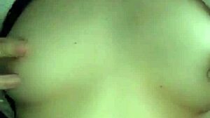 VIETNAM GIRL FLASHES TITS AND NIPPLES!