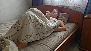 woke up horny and rubbed one out to porn with a soaking wet finish