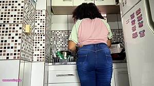 curvy ebony housewife farts in tight jeans
