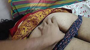 Hottest Desi Housewife Enjoys Petticoat Fuck