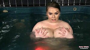 uhh big tits british bbw gina g splashin in hot tub