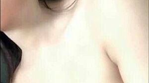 VIETNAMESE PUSSY HORNY FROM FILTHY SEX VID TOO MUCH!