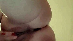 Truth or dare led to me jerking pussy for her 😜💦👭