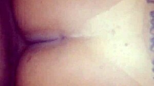 Parei moto no beco e meti LEITE na buceta dela!