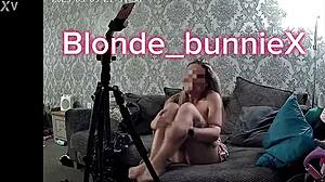 blondebunny8 cams dildo pussy fuck for stranger
