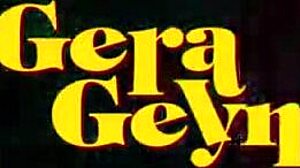 Christmas deepthroat ends in massive cumshot facial blast?