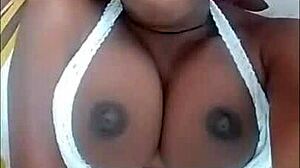 jhodez1 offers dick suck or solo play tease