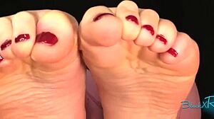 i love barefoot domination with my pierced tattoo milf feet