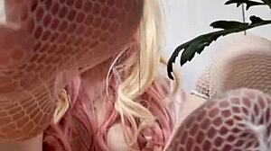 Mistress Elza Koms hides fetish feet secrets intriguingly