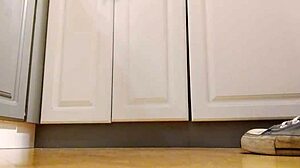 i can't stop rubbing my fat ass in converse sneakers