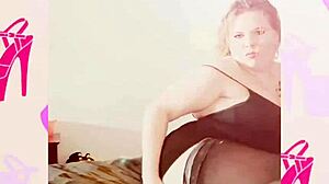 flashing my pierced milf pussy thru crotchless panties! 🎶😈🔥