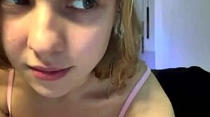 Hard anal fisting pounding on webcam!