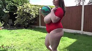 huge bbw tits bouncing everywhere 🍒🍑