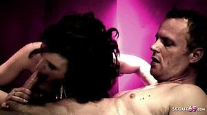 Oiled milf Elle Brooke gets huge cock anal fucked hard on stage 😈🔥