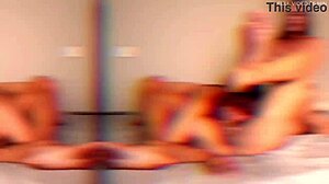 Дръзка група унищожава момичета с груби facefucks и спермени изстрелки