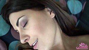 BEAUTY BRUNETTE TEEN DILDO FINGERS PUSSY TO ORGASM IN LINGERIE!