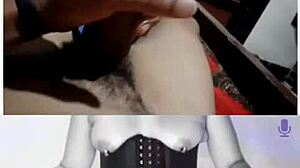 latina milf toys shaved pussy webcam