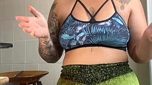 wife films cooking vids but flashes her swollen pussy online...