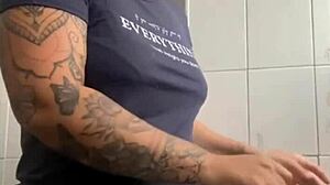 would you dive into this huge pussy or grossed out by big snatch?