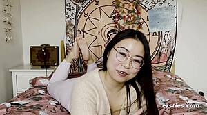 did you see this cute chinese girl masturbate happily with vibrator?