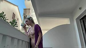 blonde flashing big tits & shaved pussy on balcony 😈🔥