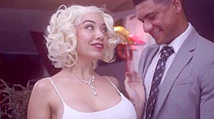 Barack Obama pounds Marilyn Monroe's pussy in muscular BBC parody fuck