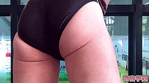 did ya snag that swimsuit from swim club to rub one out poolside? 😏🏊‍♀️💦