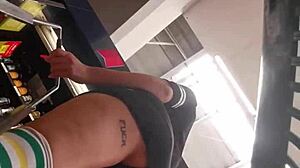 yo this mexican latina's huge ass shakes in the supermarket 🍑🛒 damn she's culona af