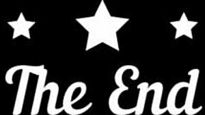 Sandy rubs her tight tattooed redhead pussy getting super horny on cam 😈