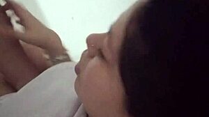 no hagas ruidos raros o nos pillan en el garage