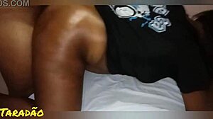 socando na preta de quatro com ebony anal