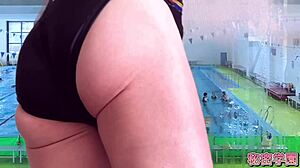 did ya snag that swimsuit from swim club to rub one out poolside? 😏🏊‍♀️💦