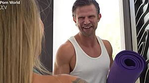 Linda Lan's shaved pussy tempts trainer for outdoor fitness fuck gp3348