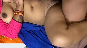 Puta Vecina Colombiana Llena de Leche Facial