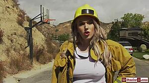 trans firewoman aspen brooks barebacks babysitter's ass 🍆🔥