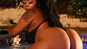 i reach massive orgasm by the pool with big black cock and toys