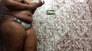 Buceta Raspadinha Asian Pussy Lips Ready Lick