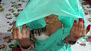 Sasur calls bahu to room, she grabs lund shocked in clear Hindi dirty talk