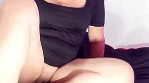 hey nephew check my huge cameltoe pussy marked in leggings im masturbating for you tia