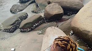 nos fundos do aeroporto comi o mavambo cafuçu de fêmea