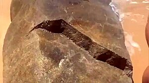 NAKED FLASHING YOUNG AFRICAN BEACH EXPOSURE!