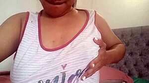 university chick fingers wet pussy tits before class?? so juicy!