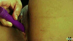 horny maxine x stuffs pantyhose deep in her wet asian milf pussy 😩💦