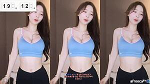 كورية عاهرة تلفونات تغري بأسرار حسية مخفية