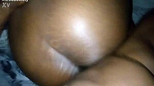 Yo big ass bbw neighbor, flashing that fat homemade bedroom tryout got me hooked! 🍑😏