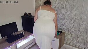 bikini try-on haul turns into pawg ass tease in the bath