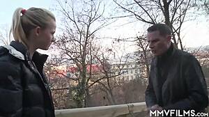 sexy bella b pussyrushes public pee