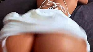 الفستان الضيق ملزق مثالي دلوقتي زلق مبلول وممدود من نيك كريم باي خشن