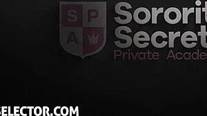 sexy blonde threesome outdoors isabella de laa candee licious cowgirl 🔥👯‍♀️