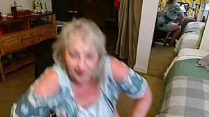 Pretty Mature Shows Off Huge Ass in Panties Update 33